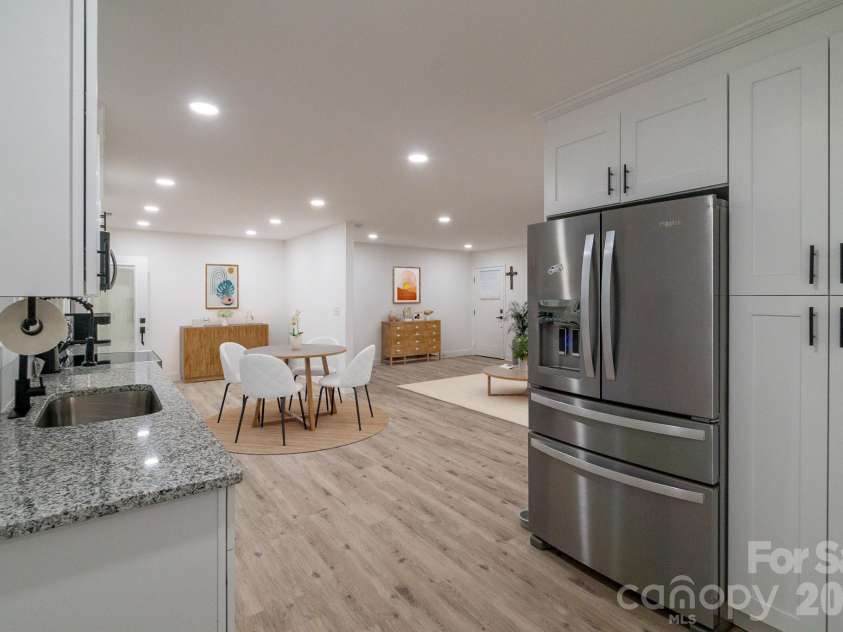 908 Woodside Drive, Kings Mountain, NC 28086.  MLS# CAR4358750, YatesRealty ID 10856. 