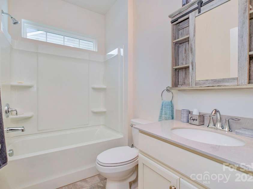 1029 Dali Boulevard, Mount Holly, NC 28120.  MLS# CAR4288022, YatesRealty ID 10857. 