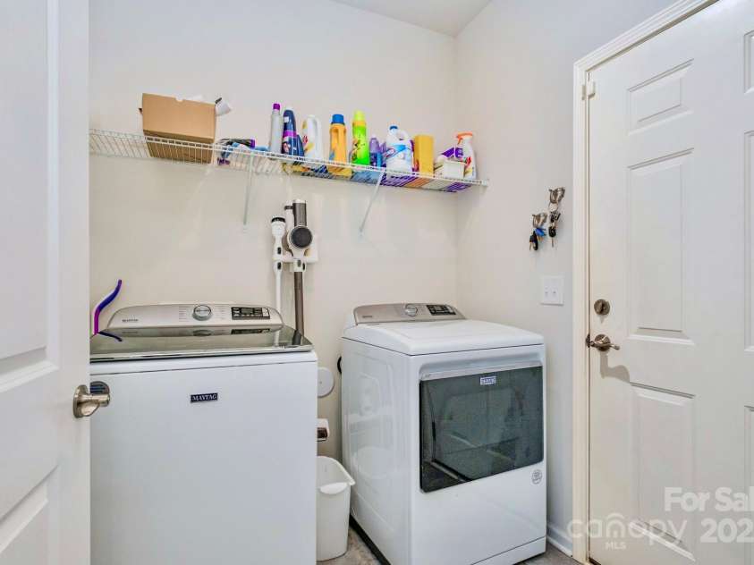 1029 Dali Boulevard, Mount Holly, NC 28120.  MLS# CAR4288022, YatesRealty ID 10857. 