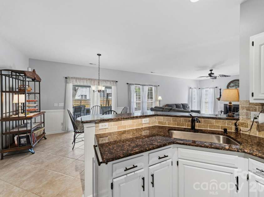 1440 Lockhart Place, Concord, NC 28027.  MLS# CAR4359760, YatesRealty ID 10857. 