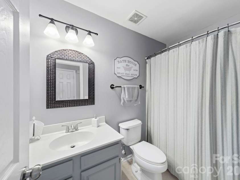 1440 Lockhart Place, Concord, NC 28027.  MLS# CAR4359760, YatesRealty ID 10857. 