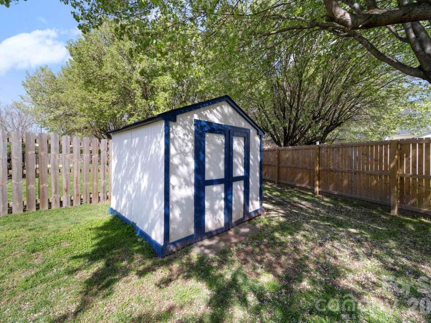 1440 Lockhart Place, Concord, NC 28027.  MLS# CAR4359760, YatesRealty ID 10857. 