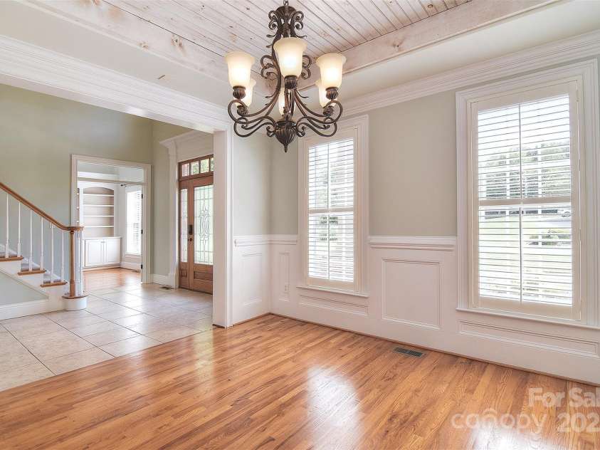 6927 Ellington Farm Lane, Mint Hill, NC 28227.  MLS# CAR4246832, YatesRealty ID 10858. 