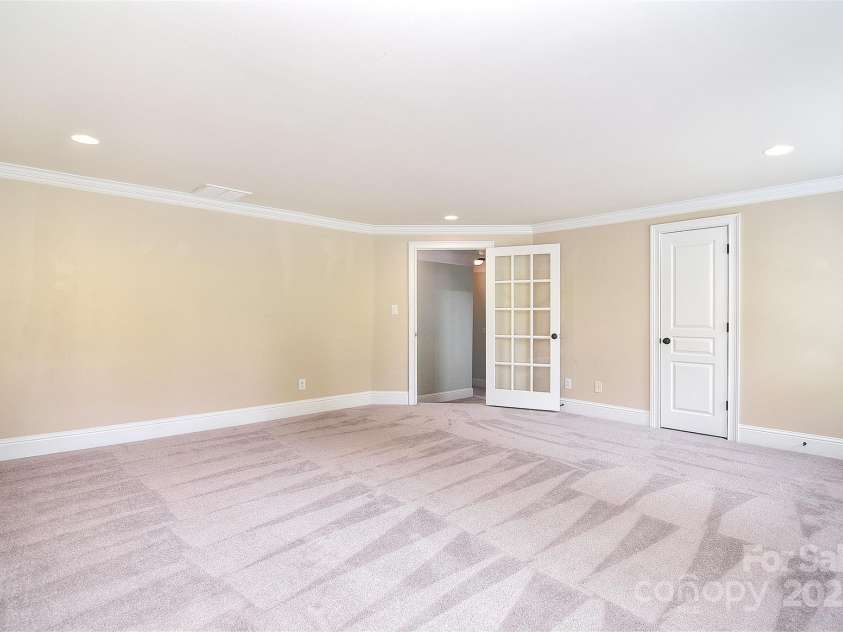 6927 Ellington Farm Lane, Mint Hill, NC 28227.  MLS# CAR4246832, YatesRealty ID 10858. 