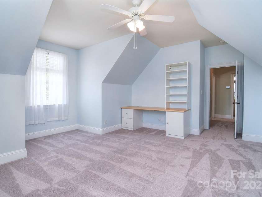 6927 Ellington Farm Lane, Mint Hill, NC 28227.  MLS# CAR4246832, YatesRealty ID 10858. 