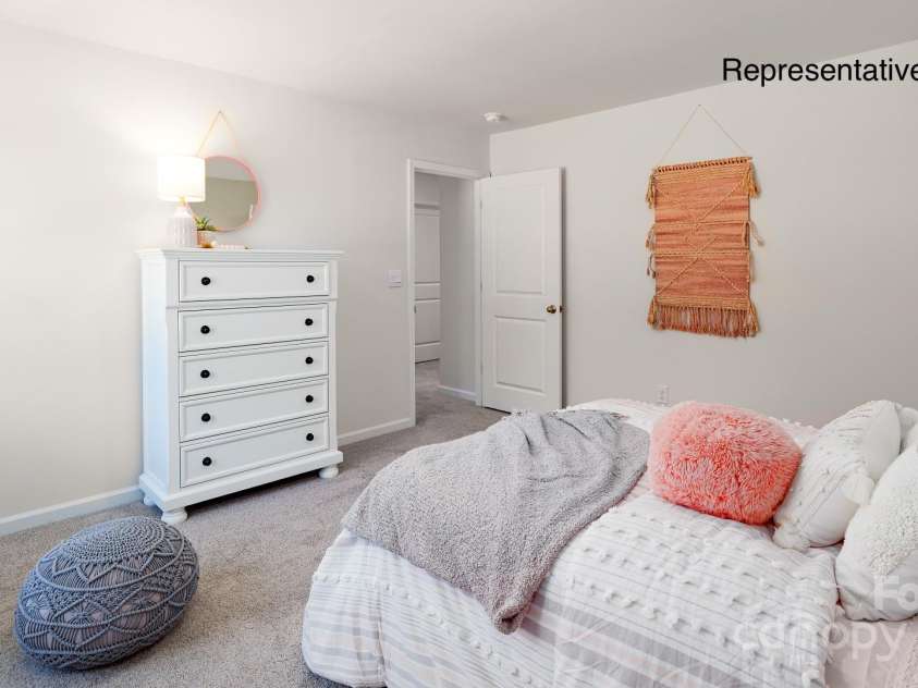 138 Meadow View Drive, Statesville, NC 28677.  MLS# CAR4251514, YatesRealty ID 10859. 