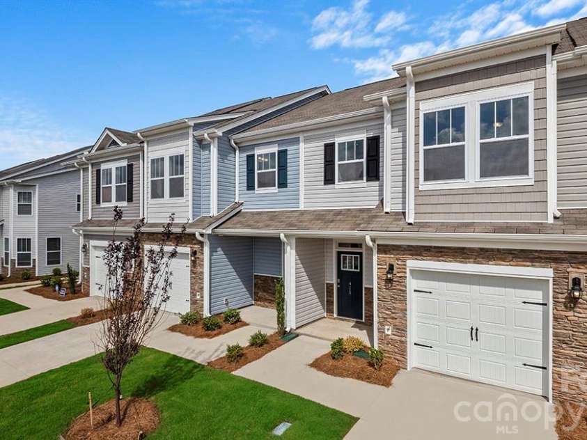 358 Creekview Road, Hendersonville, NC 28792.  MLS# CAR4345368, YatesRealty ID 10859. Photos are representative