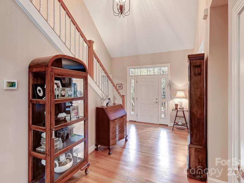 35 Country Wood Way, Horse Shoe, NC 28742.  MLS# CAR4313865, YatesRealty ID 1086. 