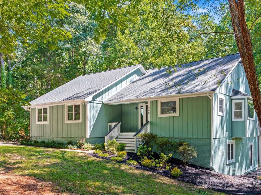 948 Kingswood Drive, Rock Hill, SC 29732.  MLS# CAR4301642, YatesRealty ID 10861. 