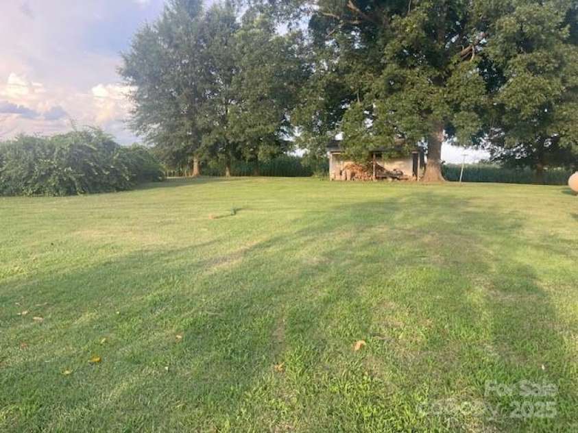 3513 Gilboa Road, Marshville, NC 28103.  MLS# CAR4283541, YatesRealty ID 10862. 