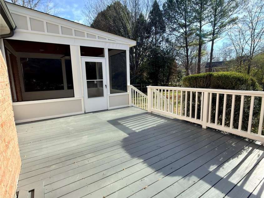 5125 Belicourt Drive, Charlotte, NC 28277.  MLS# CAR4331417, YatesRealty ID 10862. Deck