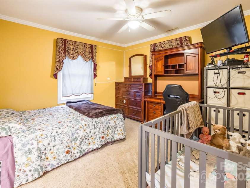 2455 Wellridge Road, Chester, SC 29706.  MLS# CAR4232433, YatesRealty ID 10863. 