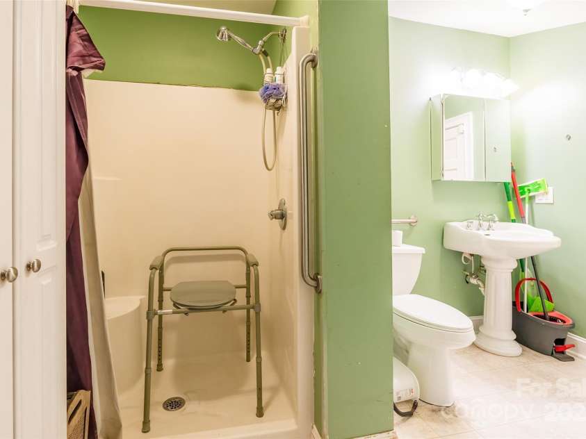 2455 Wellridge Road, Chester, SC 29706.  MLS# CAR4232433, YatesRealty ID 10863. 