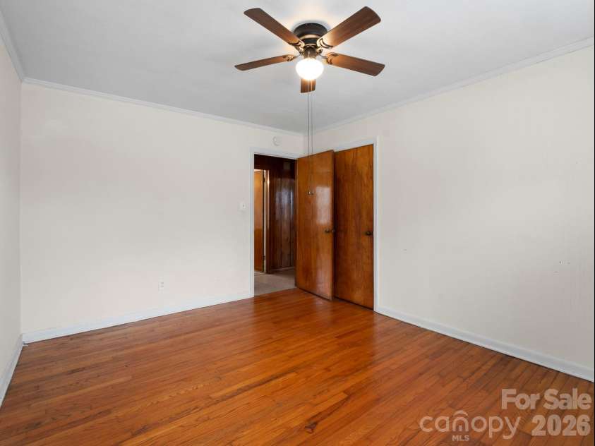 309 Green Street, Lincolnton, NC 28092.  MLS# CAR4331904, YatesRealty ID 10863. 