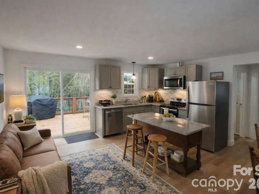 9 & 1 Old Mill Lane, Weaverville, NC 28787.  MLS# CAR4347563, YatesRealty ID 10865. 