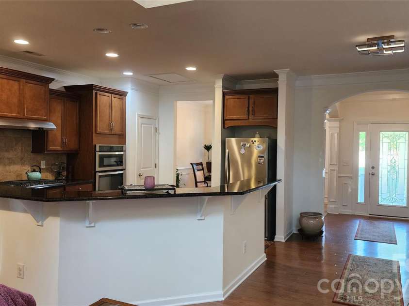 4223 Craighill Lane, Charlotte, NC 28278.  MLS# CAR4350239, YatesRealty ID 10866. 
