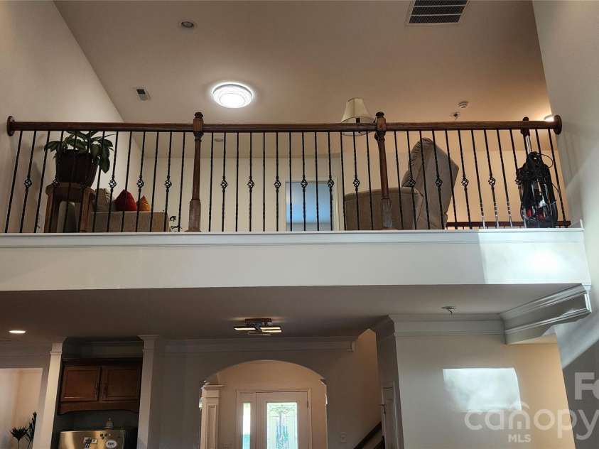 4223 Craighill Lane, Charlotte, NC 28278.  MLS# CAR4350239, YatesRealty ID 10866. 