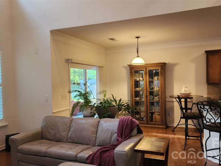 4223 Craighill Lane, Charlotte, NC 28278.  MLS# CAR4350239, YatesRealty ID 10866. 