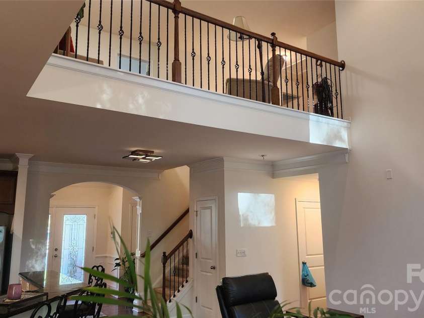 4223 Craighill Lane, Charlotte, NC 28278.  MLS# CAR4350239, YatesRealty ID 10866. 
