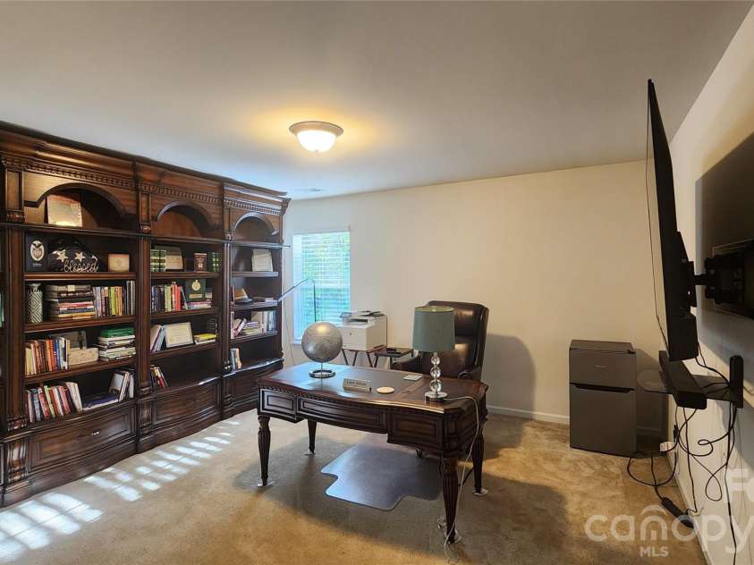 4223 Craighill Lane, Charlotte, NC 28278.  MLS# CAR4350239, YatesRealty ID 10866. 