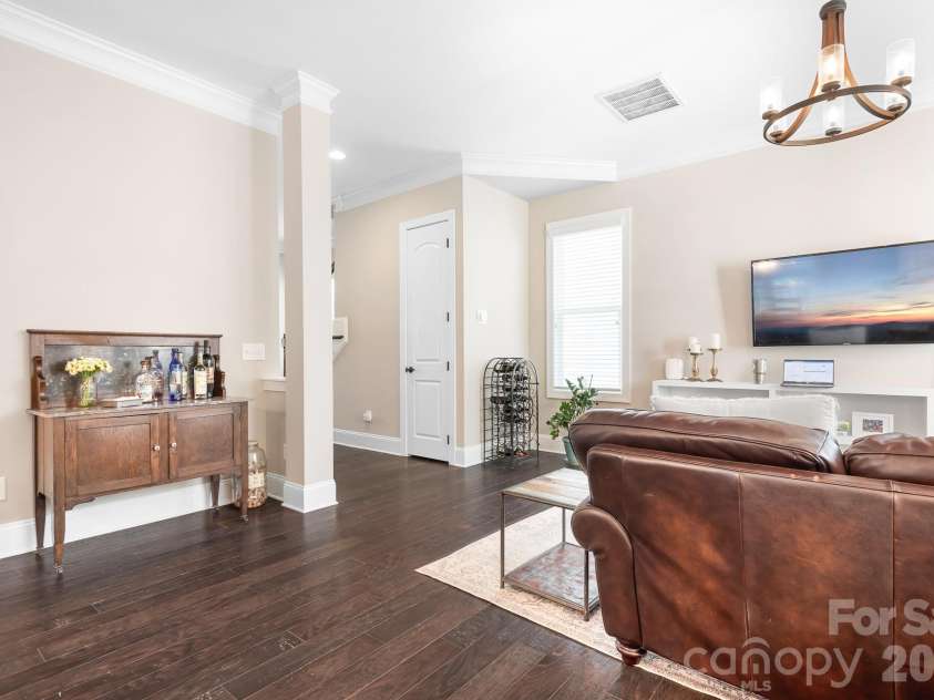 1146 South Street, Cornelius, NC 28031.  MLS# CAR4359596, YatesRealty ID 10869. 