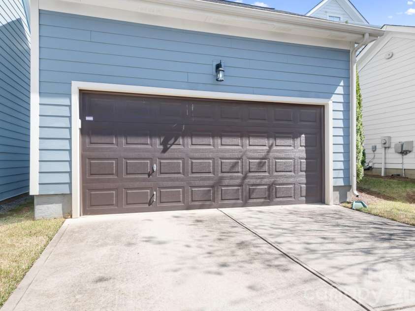 1146 South Street, Cornelius, NC 28031.  MLS# CAR4359596, YatesRealty ID 10869. 