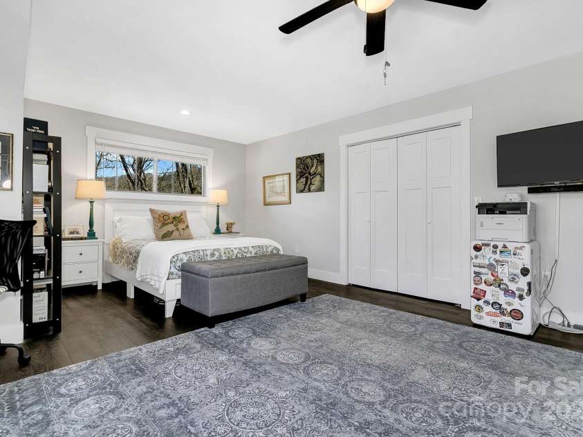 111 Front Porch Drive, Black Mountain, NC 28711.  MLS# CAR4218896, YatesRealty ID 1087. 