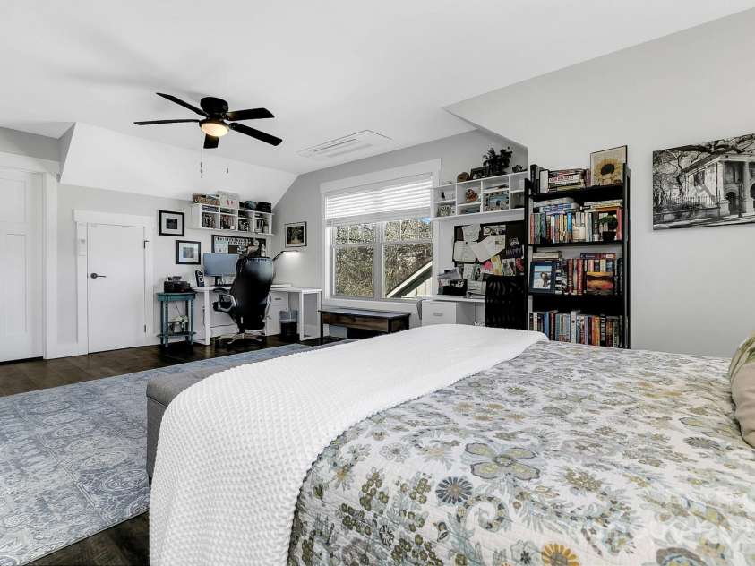 111 Front Porch Drive, Black Mountain, NC 28711.  MLS# CAR4218896, YatesRealty ID 1087. 