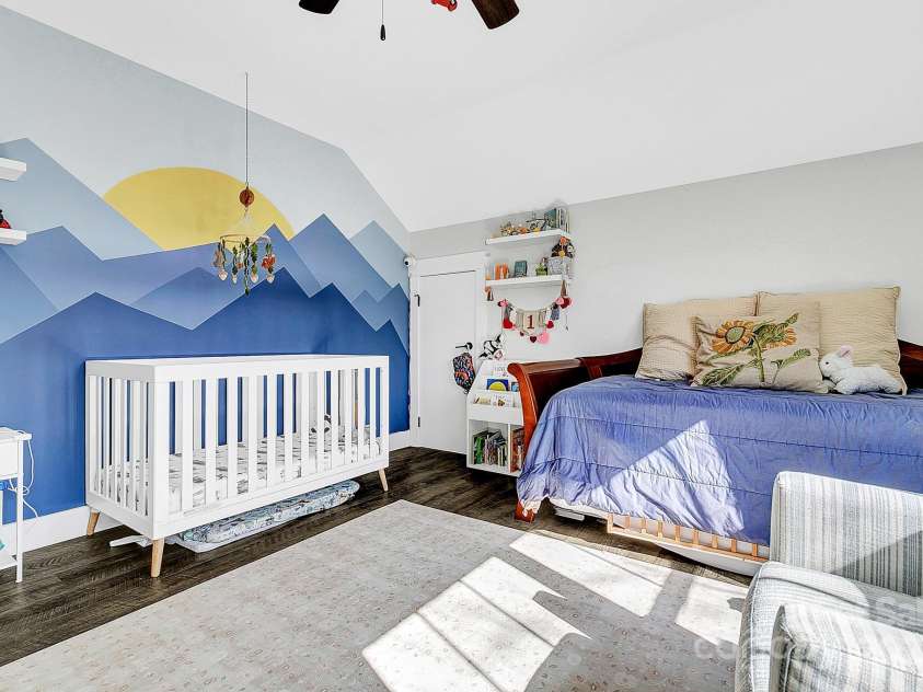 111 Front Porch Drive, Black Mountain, NC 28711.  MLS# CAR4218896, YatesRealty ID 1087. 