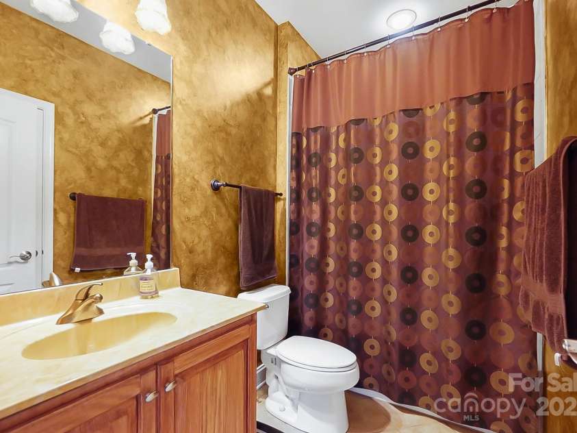 2016 Autumn Blossom Lane, Waxhaw, NC 28173.  MLS# CAR4327443, YatesRealty ID 1087. 