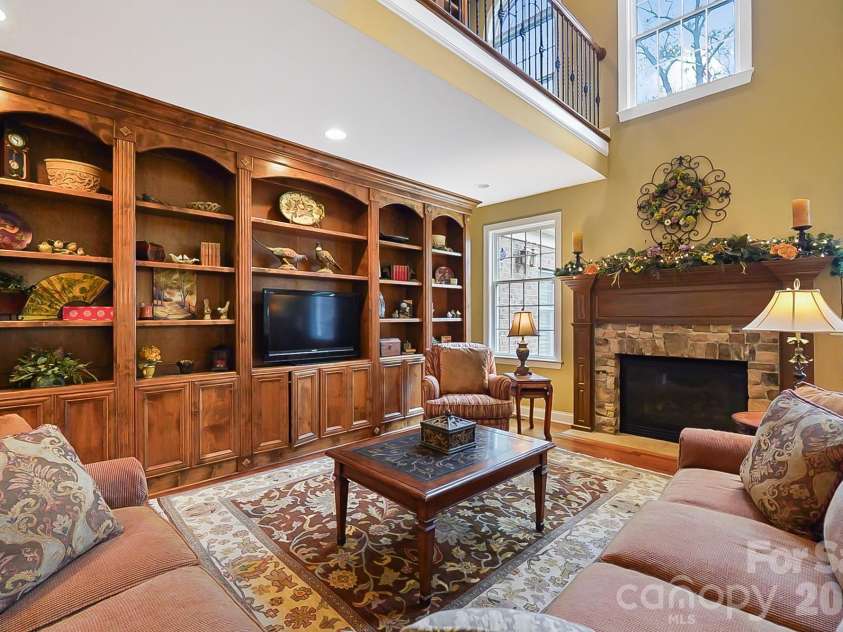 2016 Autumn Blossom Lane, Waxhaw, NC 28173.  MLS# CAR4327443, YatesRealty ID 1087. 