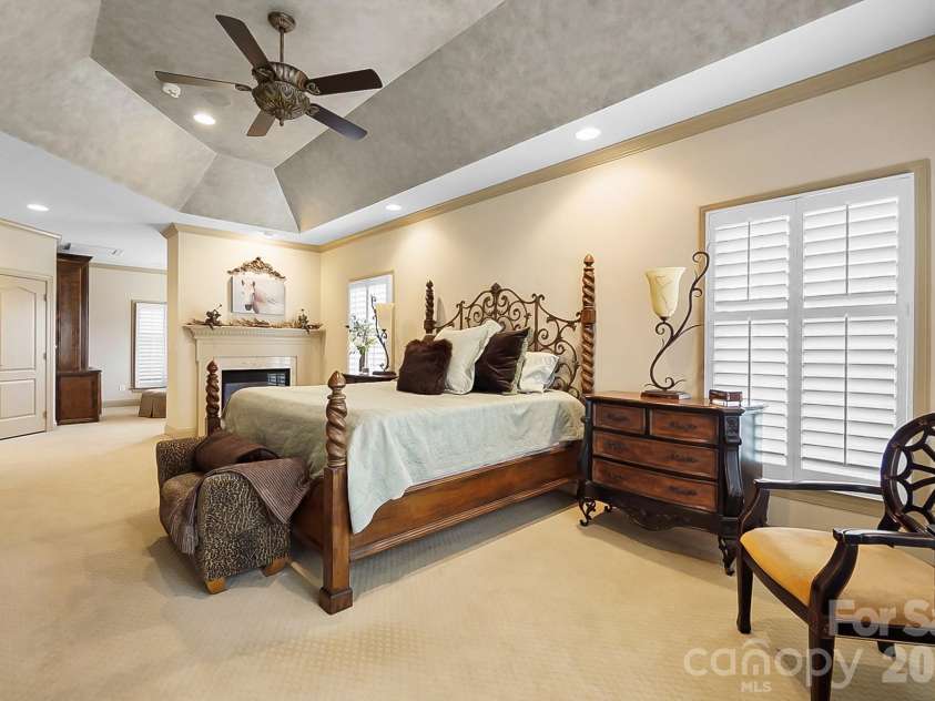 2016 Autumn Blossom Lane, Waxhaw, NC 28173.  MLS# CAR4327443, YatesRealty ID 1087. 