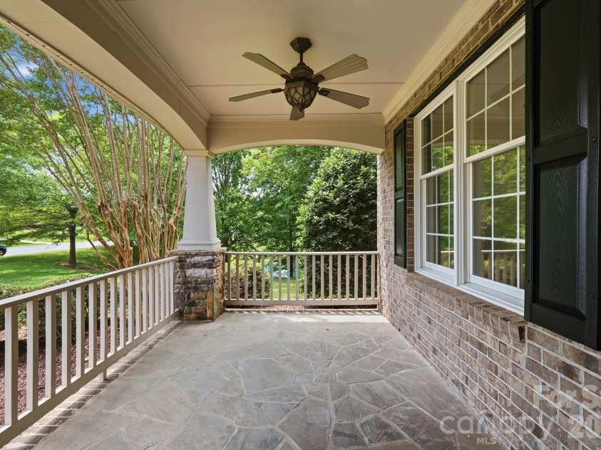 2016 Autumn Blossom Lane, Waxhaw, NC 28173.  MLS# CAR4387108, YatesRealty ID 1087. 