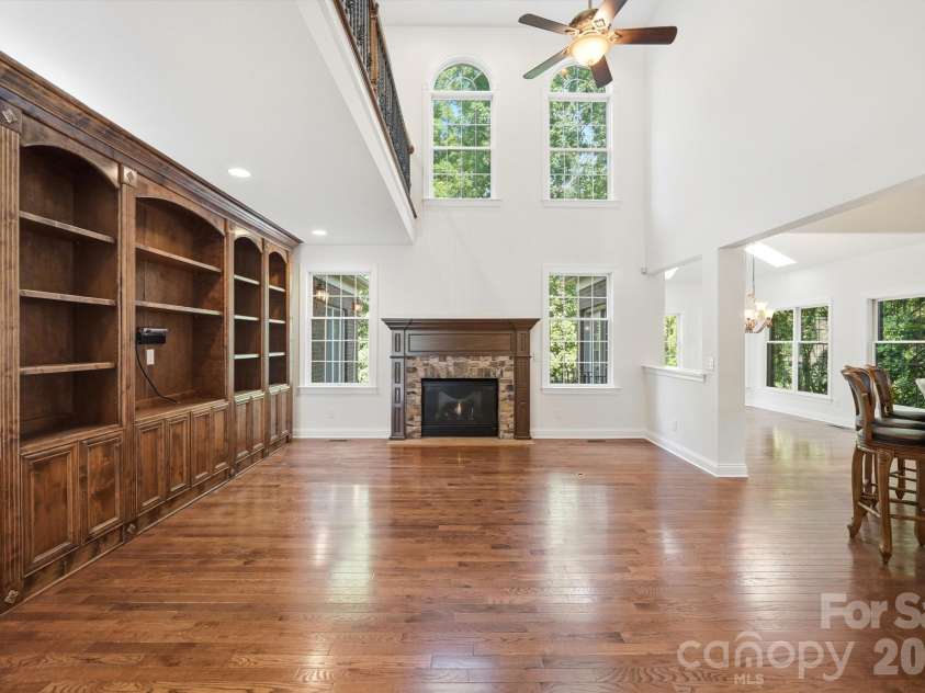 2016 Autumn Blossom Lane, Waxhaw, NC 28173.  MLS# CAR4387108, YatesRealty ID 1087. 