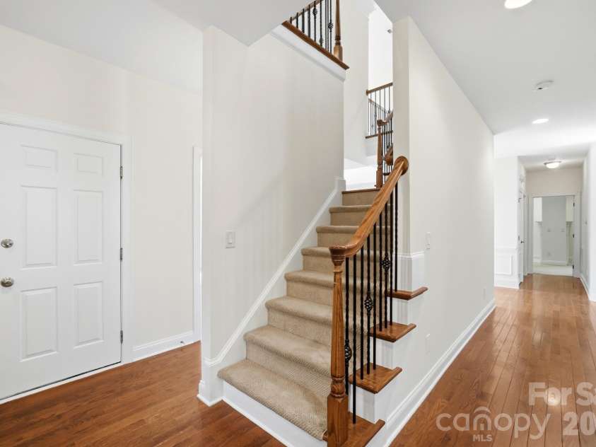 2016 Autumn Blossom Lane, Waxhaw, NC 28173.  MLS# CAR4387108, YatesRealty ID 1087. 