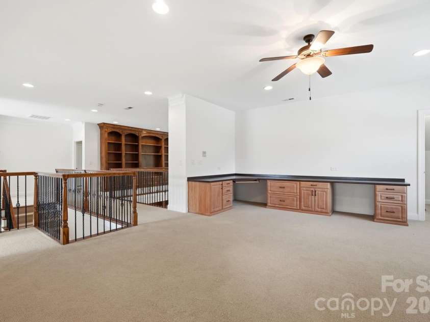 2016 Autumn Blossom Lane, Waxhaw, NC 28173.  MLS# CAR4387108, YatesRealty ID 1087. 