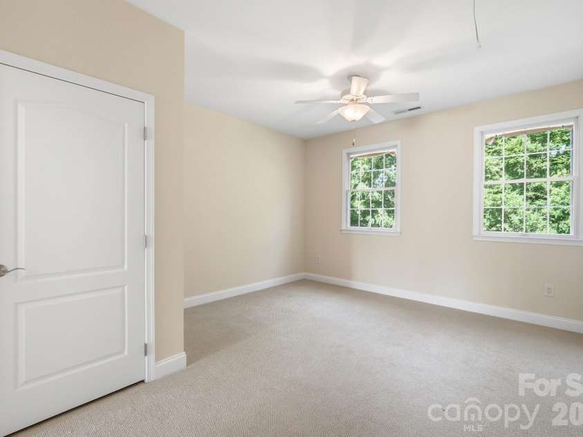 2016 Autumn Blossom Lane, Waxhaw, NC 28173.  MLS# CAR4387108, YatesRealty ID 1087. 