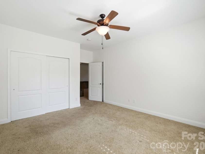 2016 Autumn Blossom Lane, Waxhaw, NC 28173.  MLS# CAR4387108, YatesRealty ID 1087. 