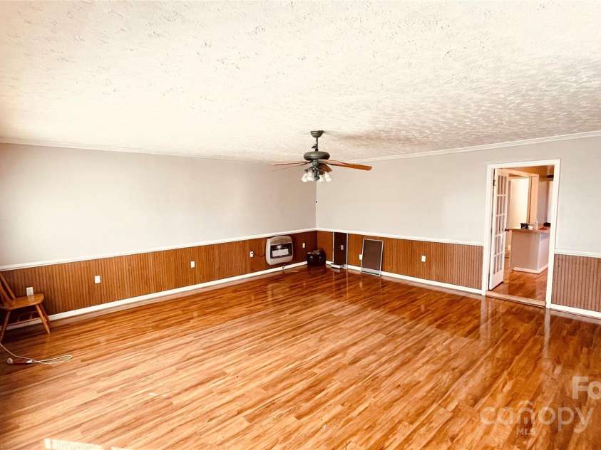 742 Aquadale Road, Albemarle, NC 28001.  MLS# CAR4223319, YatesRealty ID 10870. Family room