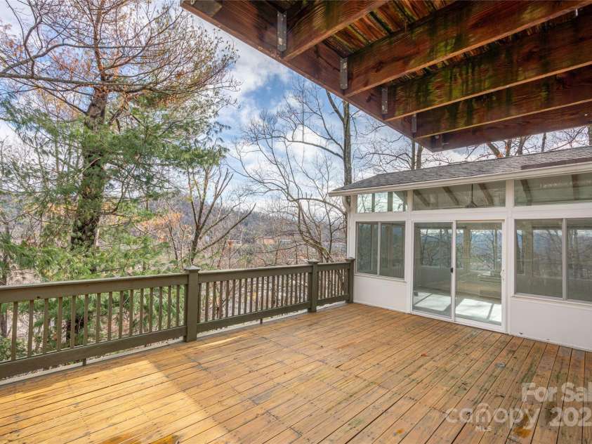 14 Old Chunns Cove Road, Asheville, NC 28805.  MLS# CAR4211923, YatesRealty ID 10871. Deck off main floor
