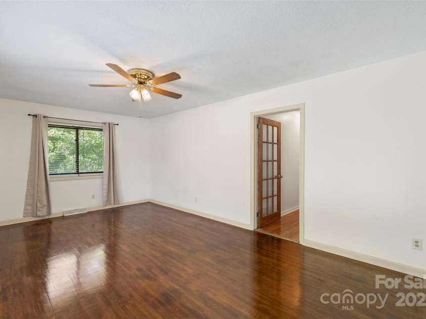 319 Hatley Circle, Concord, NC 28025.  MLS# CAR4247399, YatesRealty ID 10872. 