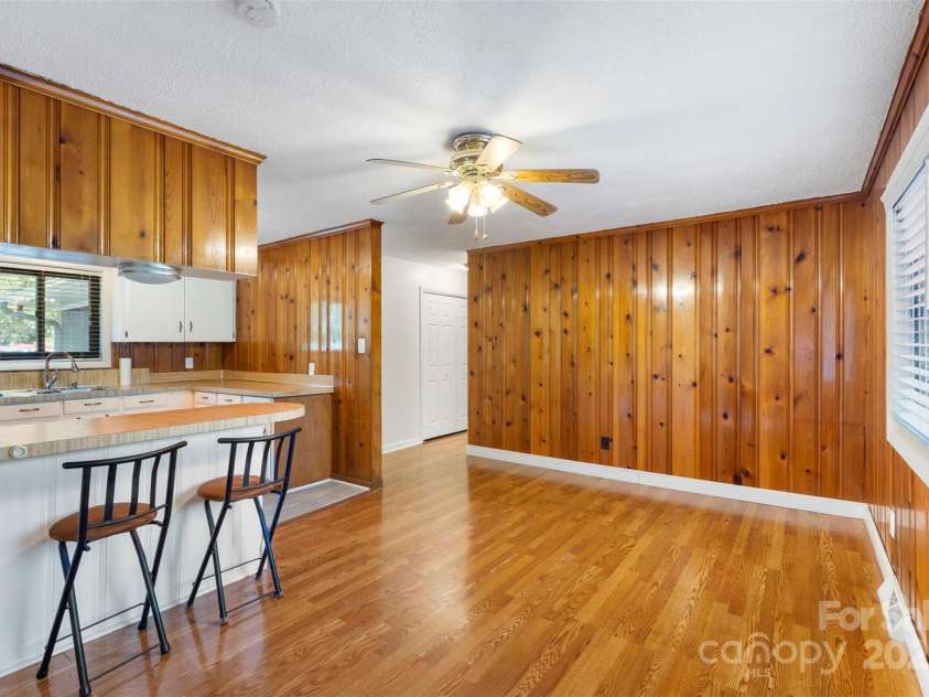 319 Hatley Circle, Concord, NC 28025.  MLS# CAR4247399, YatesRealty ID 10872. 
