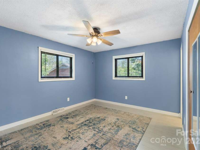 319 Hatley Circle, Concord, NC 28025.  MLS# CAR4247399, YatesRealty ID 10872. 