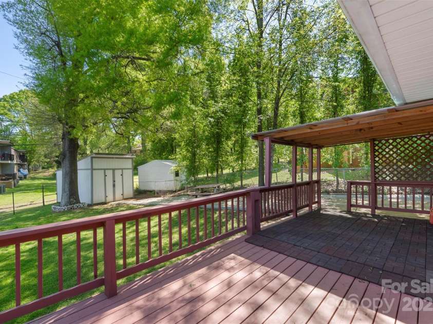 319 Hatley Circle, Concord, NC 28025.  MLS# CAR4247399, YatesRealty ID 10872. 