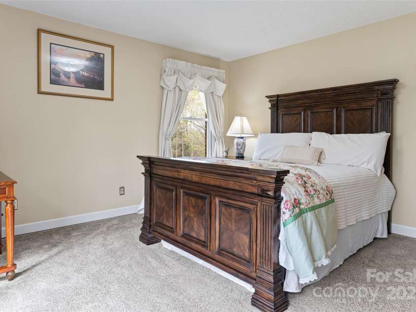 735 Macedonia Road, Asheville, NC 28804.  MLS# CAR4098577, YatesRealty ID 10873. 