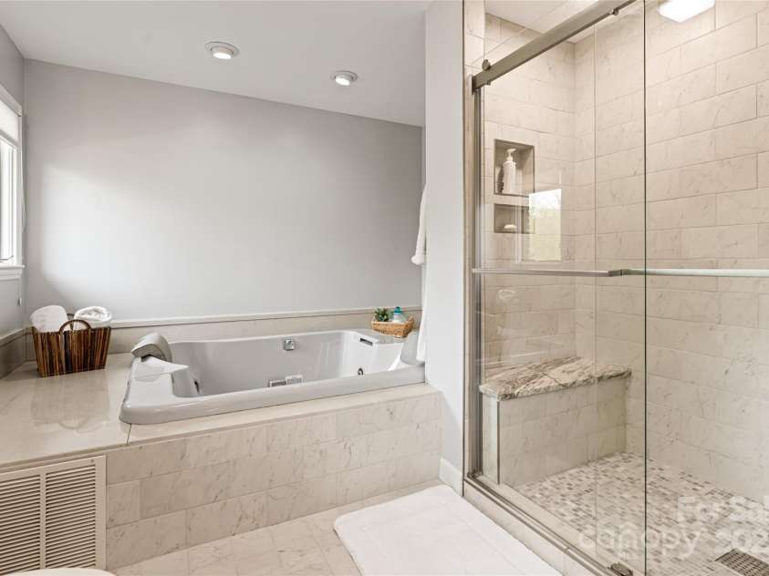 735 Macedonia Road, Asheville, NC 28804.  MLS# CAR4098577, YatesRealty ID 10873. 