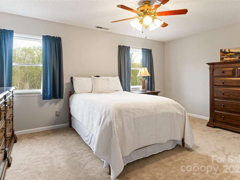 735 Macedonia Road, Asheville, NC 28804.  MLS# CAR4098577, YatesRealty ID 10873. 