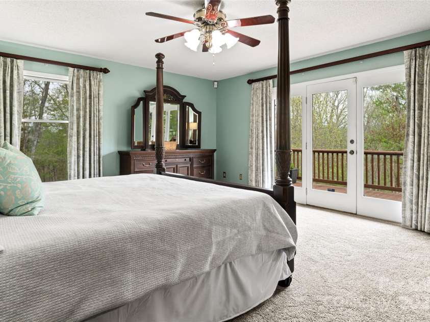 735 Macedonia Road, Asheville, NC 28804.  MLS# CAR4098577, YatesRealty ID 10873. 