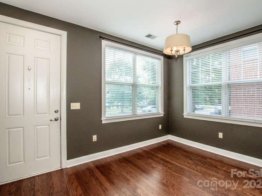 121 Irving Avenue, Mooresville, NC 28117.  MLS# CAR4293519, YatesRealty ID 10874. 