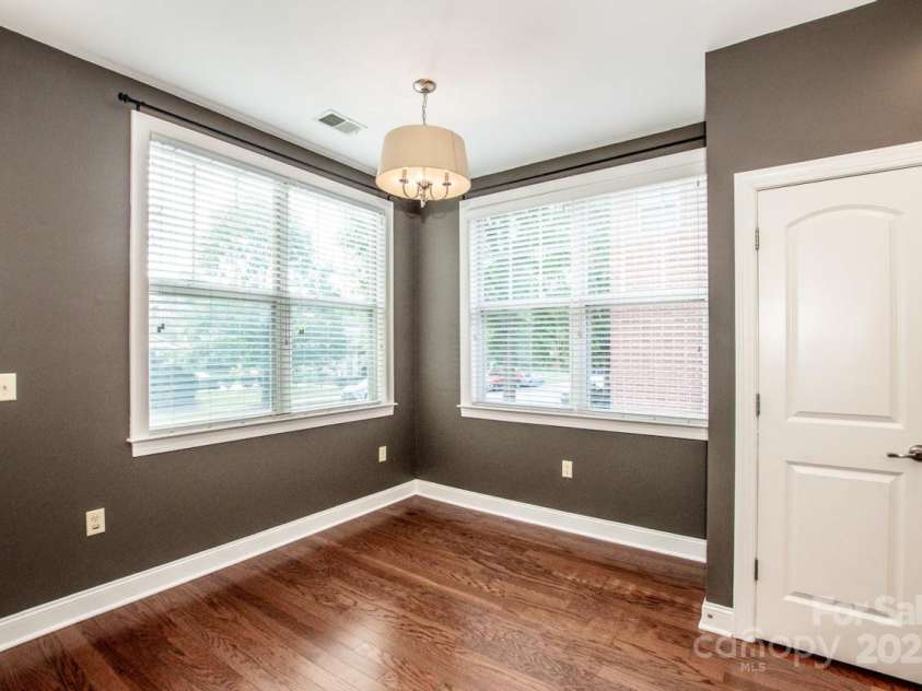 121 Irving Avenue, Mooresville, NC 28117.  MLS# CAR4293519, YatesRealty ID 10874. 